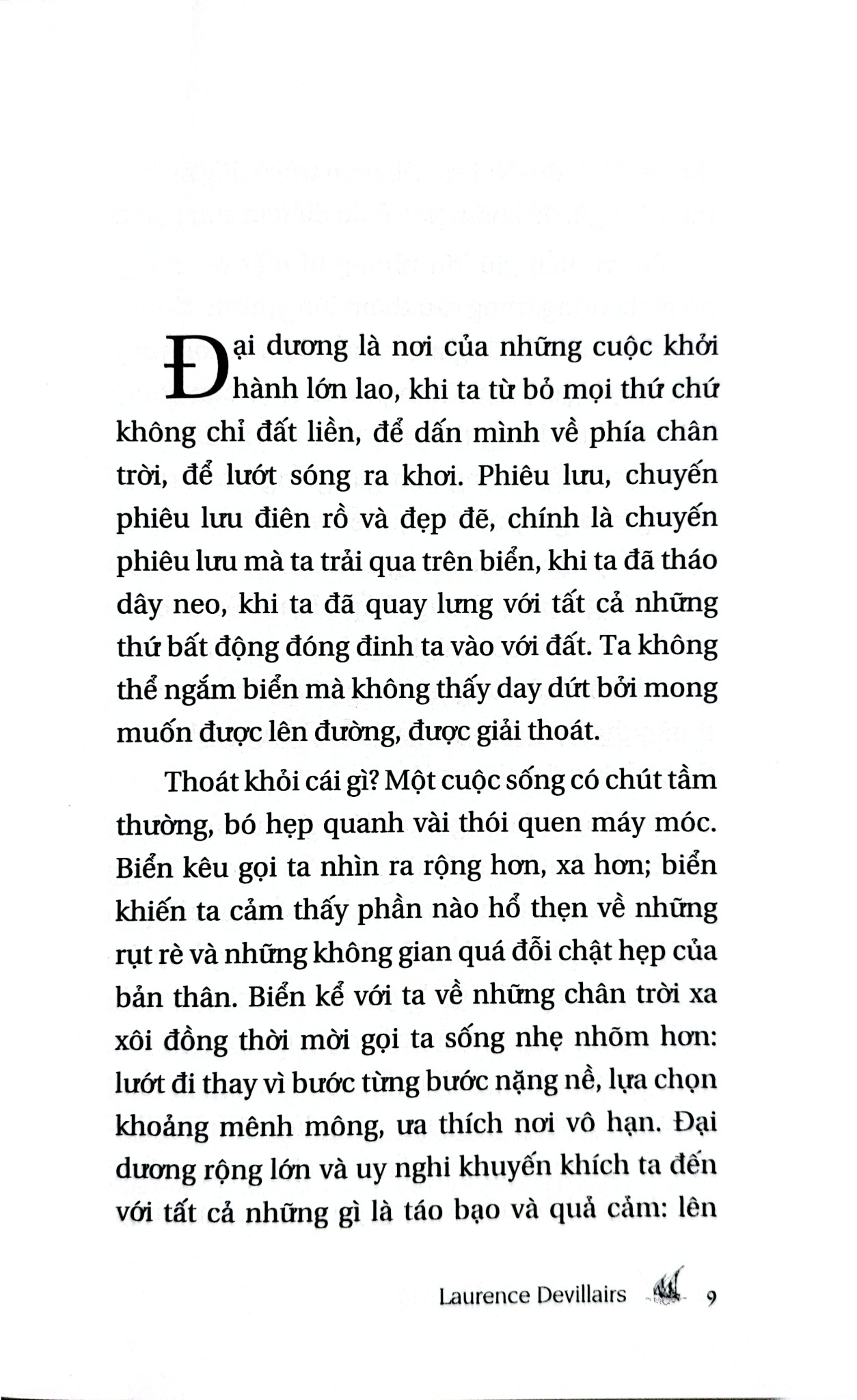 Triết Lý Nhỏ Về Biển Lớn - Laurence Devillairs