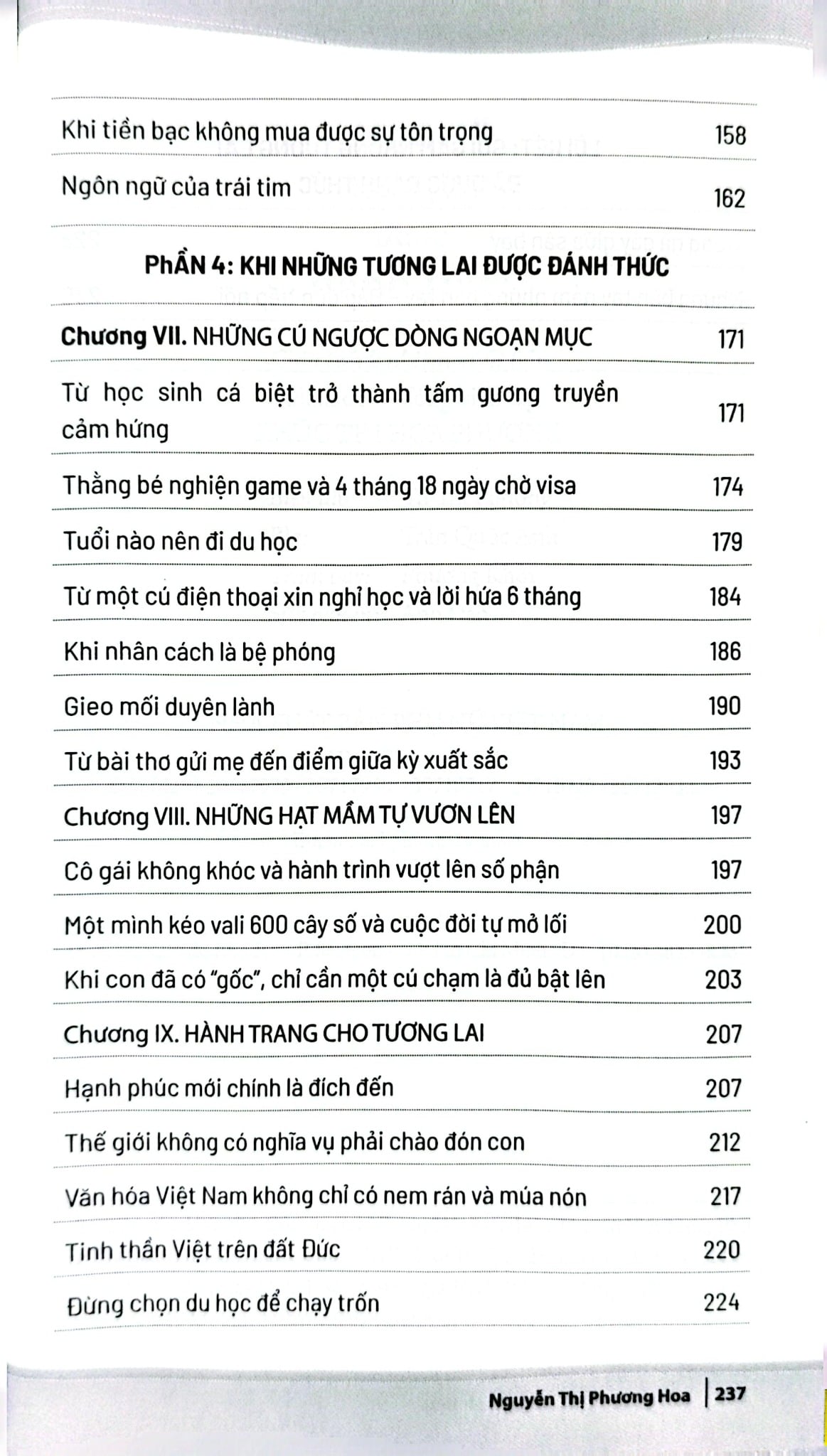 Những Tương Lai Được Đánh Thức - Nguyễn Thị Phương Hoa