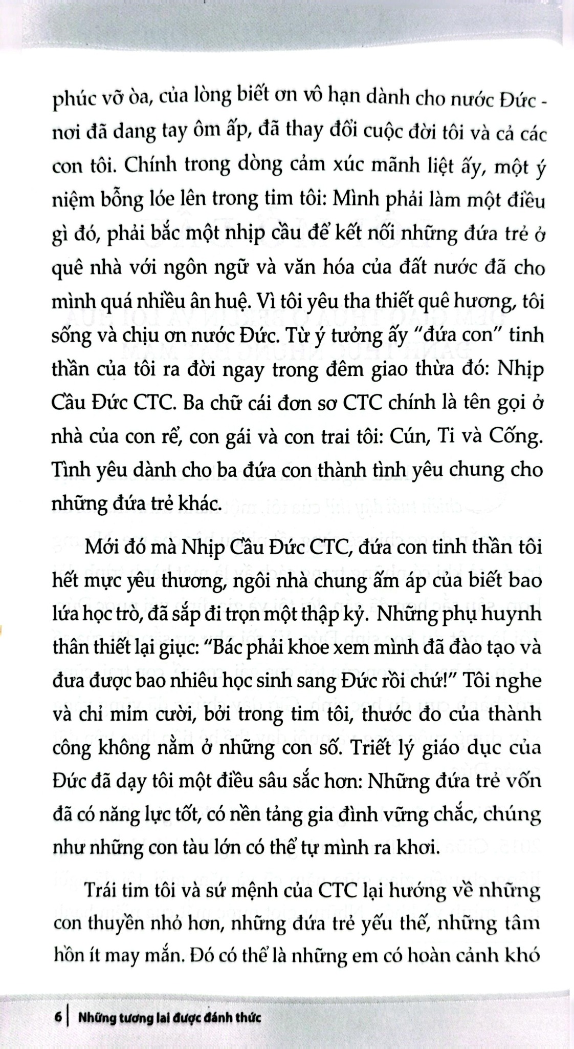 Những Tương Lai Được Đánh Thức - Nguyễn Thị Phương Hoa