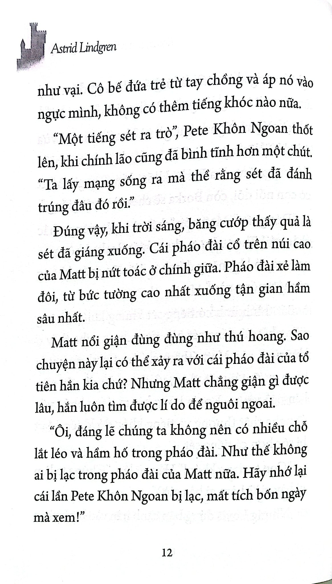 Ronia - Con Gái Của Tướng Cướp - Astrid Lindgren