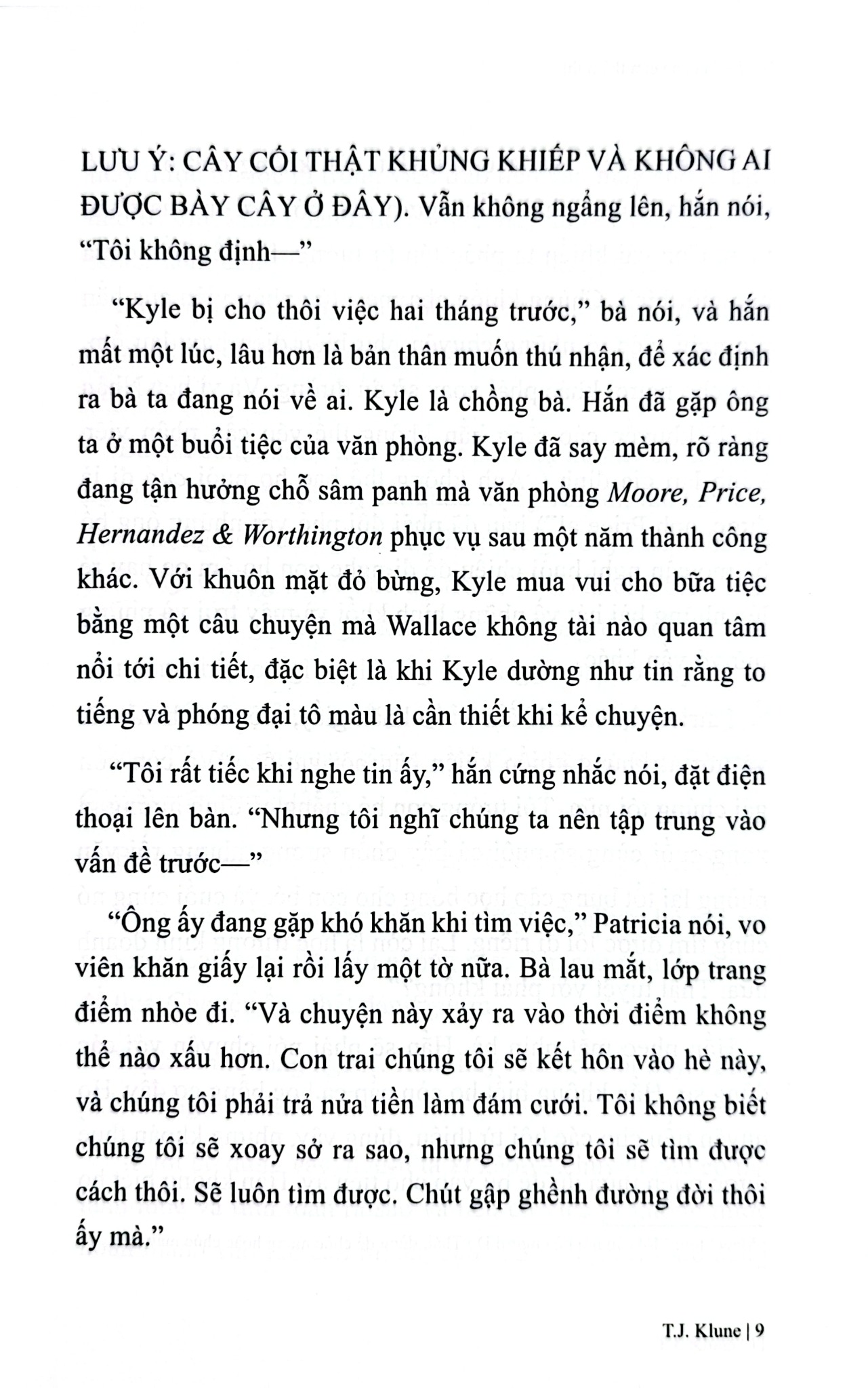 Dưới Cánh Cửa Thầm Thì - TJ Klune