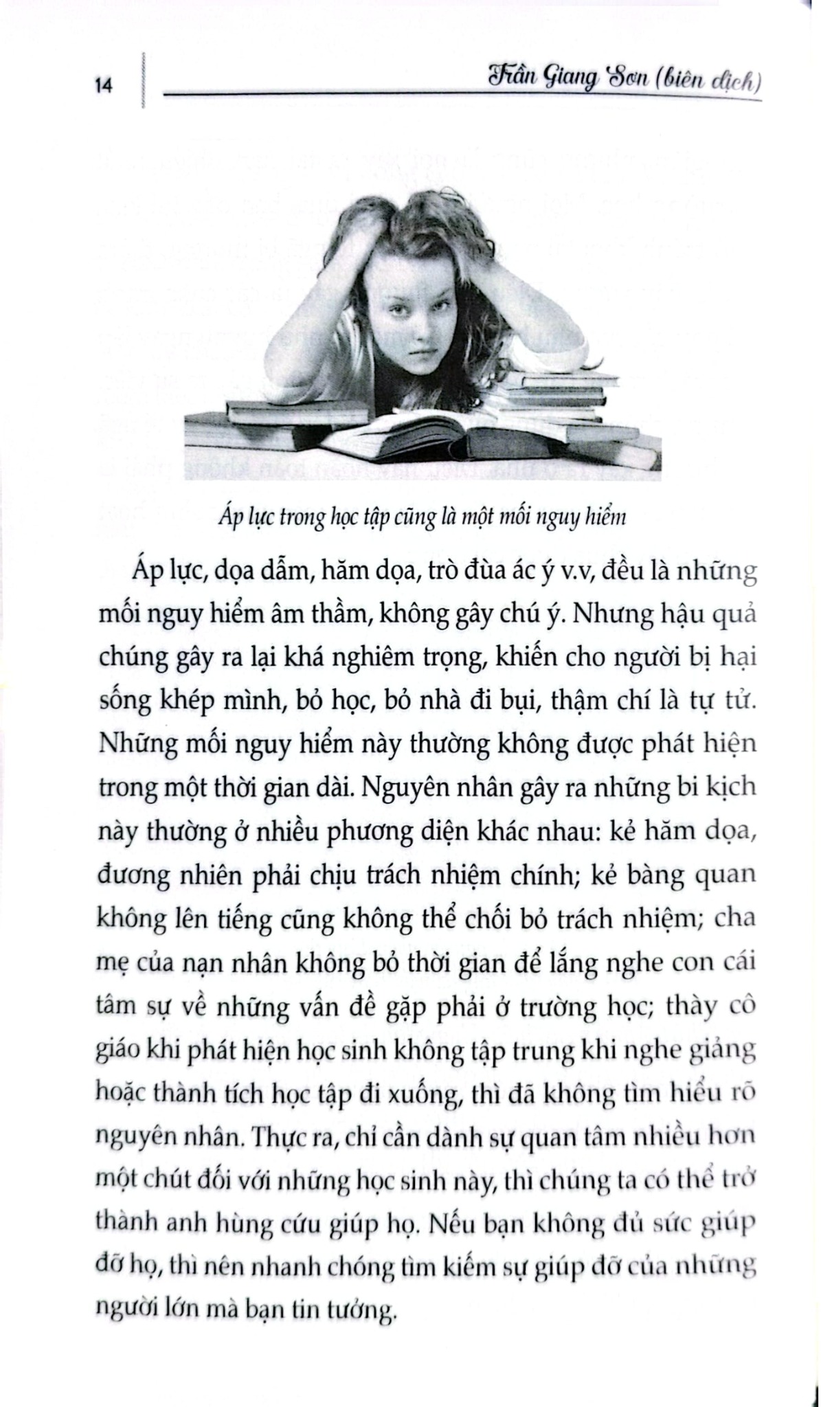 Tự Cứu Khi Gặp Nguy Hiểm - Nhiều Tác Giả