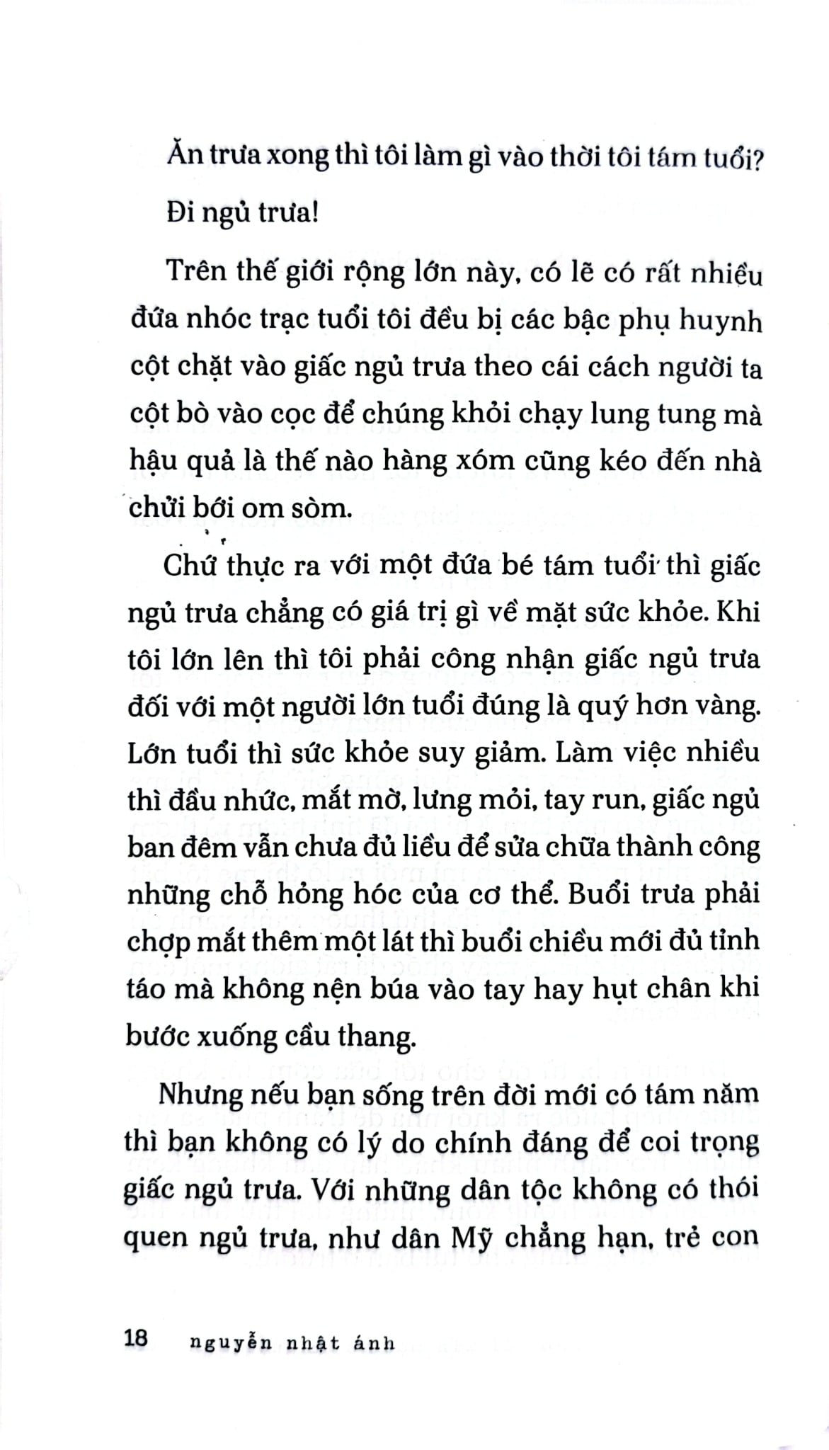 Combo 4 Cuốn Sách Hay Nhất Của Nguyễn Nhật Ánh ( Mắt Biếc + Tôi Thấy Hoa Vàng Trên Cỏ Xanh + Ngồi Khóc Trên Cây  + Cho Tôi Xin Một Vé Đi Tuổi Thơ ) - Nguyễn Nhật Ánh