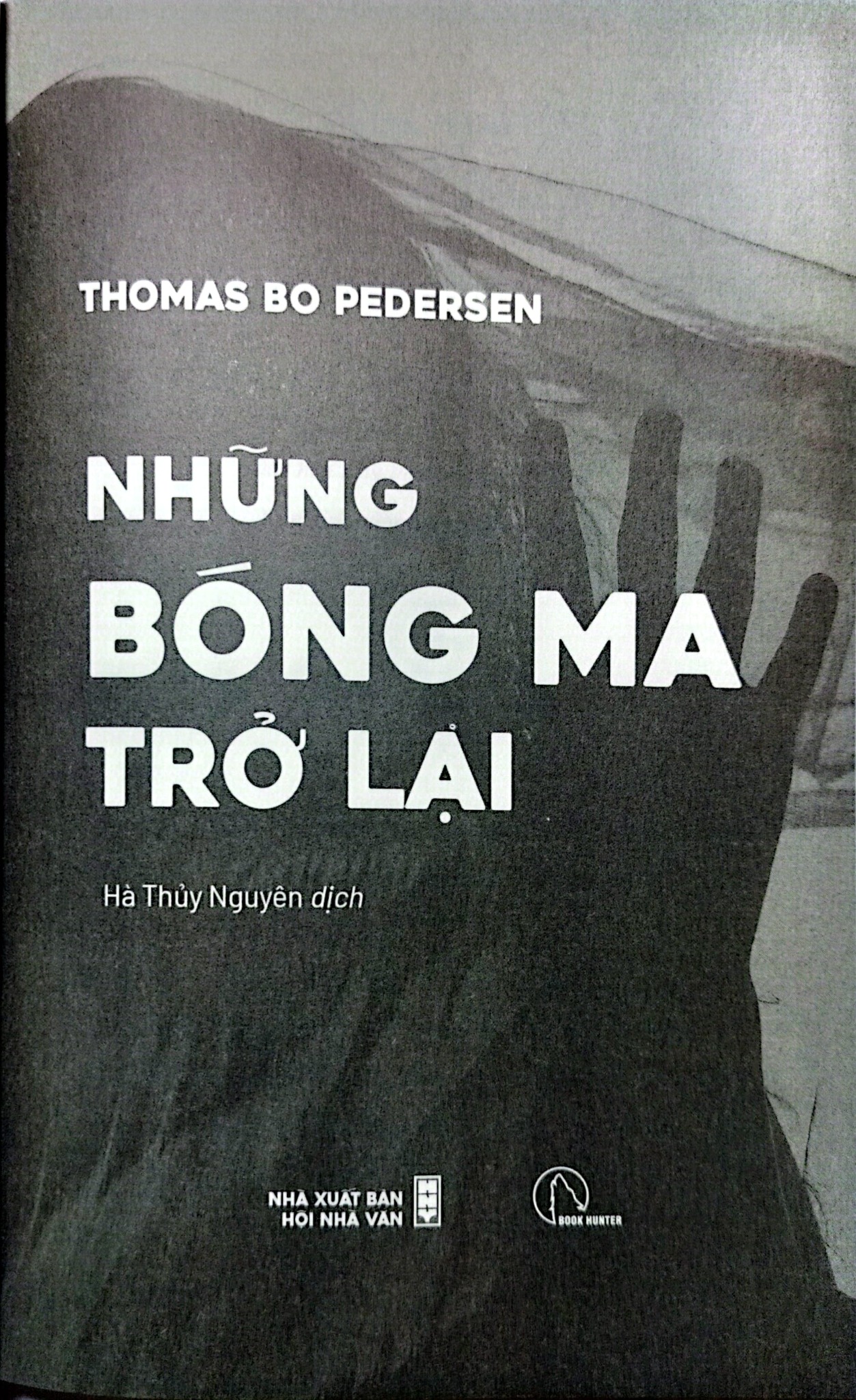 Những Bóng Ma Trở Lại –  Thomas Bo Pedersen