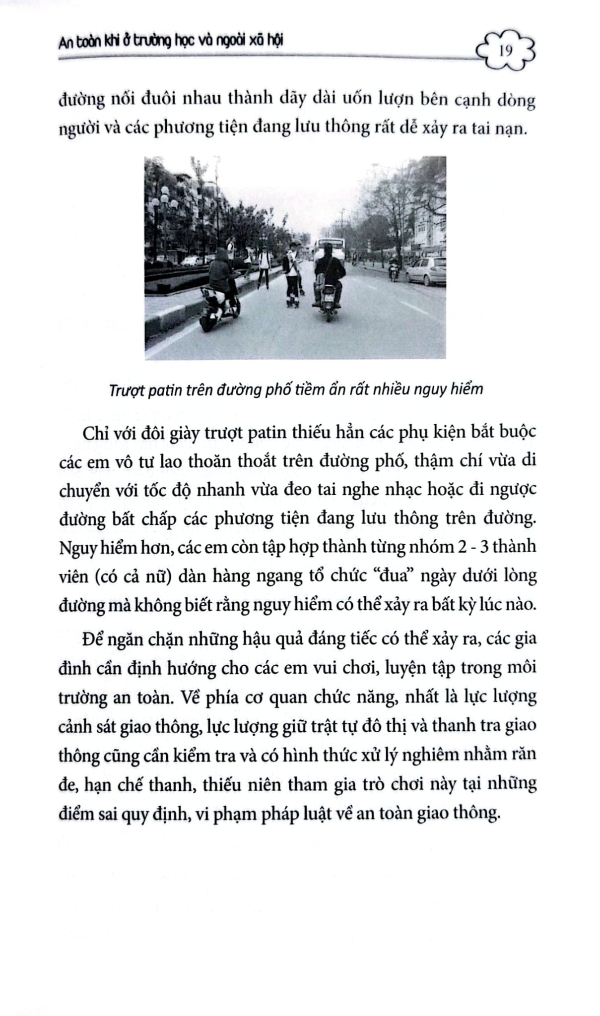 An Toàn Khi Ở Trường Học Và Ngoài Xã Hội - Trần Giang Sơn