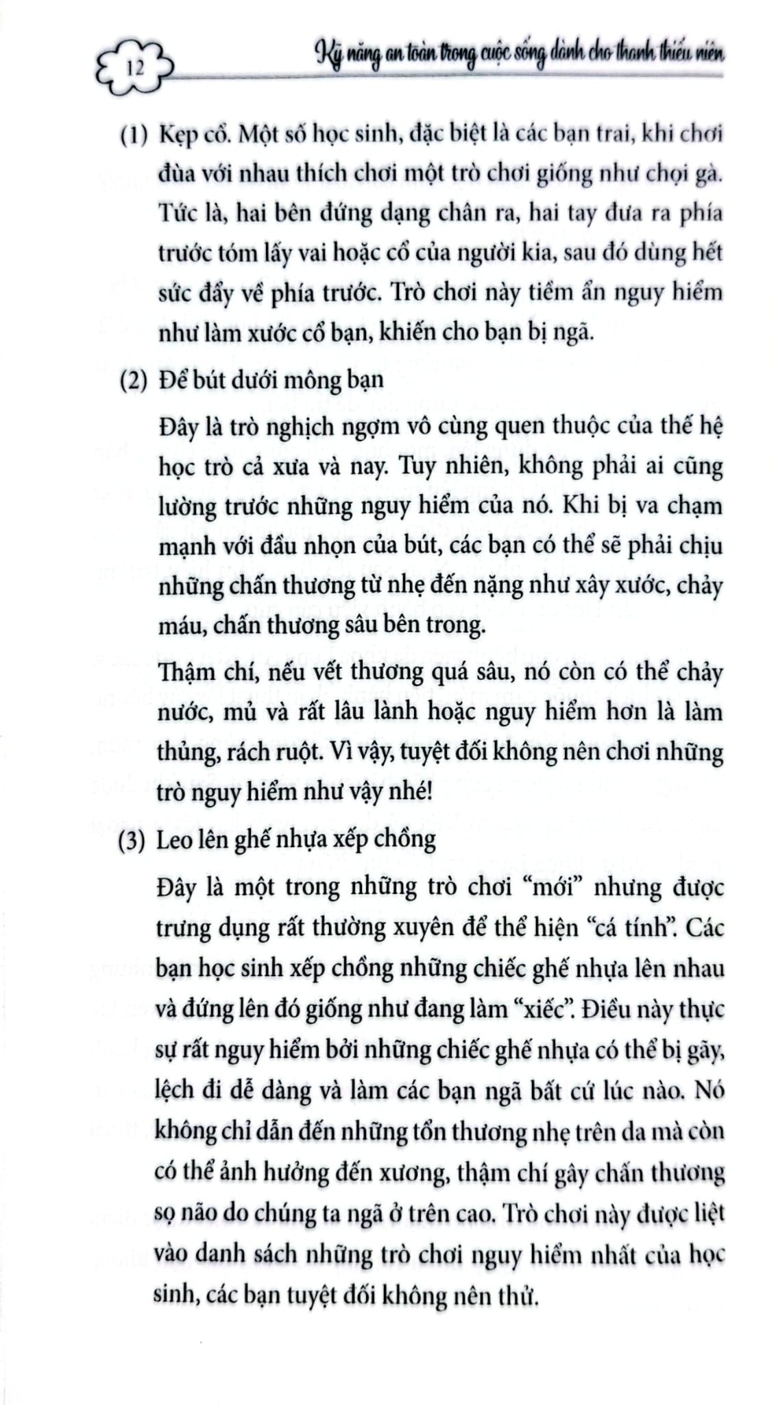 An Toàn Khi Ở Trường Học Và Ngoài Xã Hội - Trần Giang Sơn