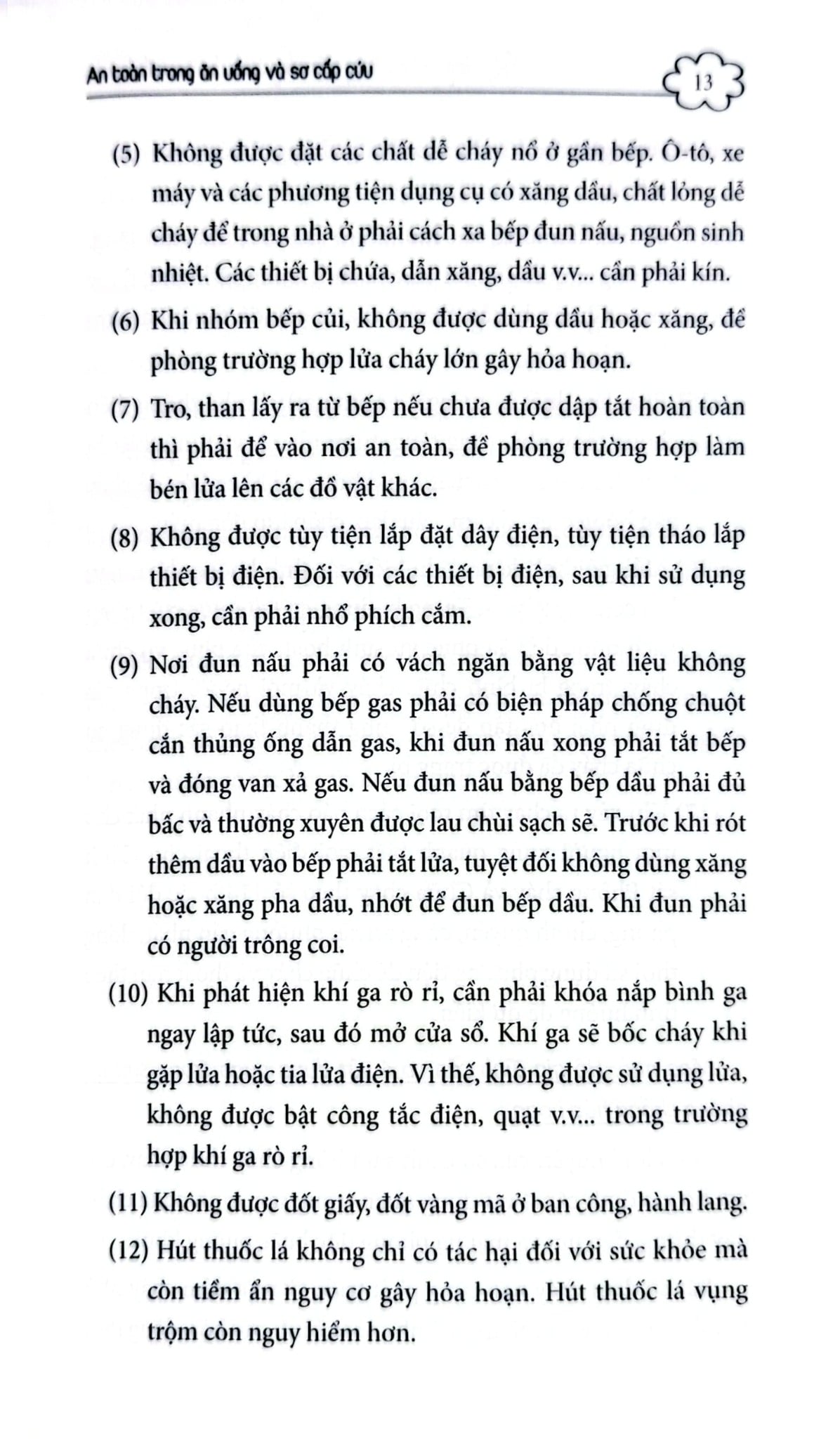 An Toàn Trong Ăn Uống Và Sơ Cấp Cứu - Trần Giang Sơn