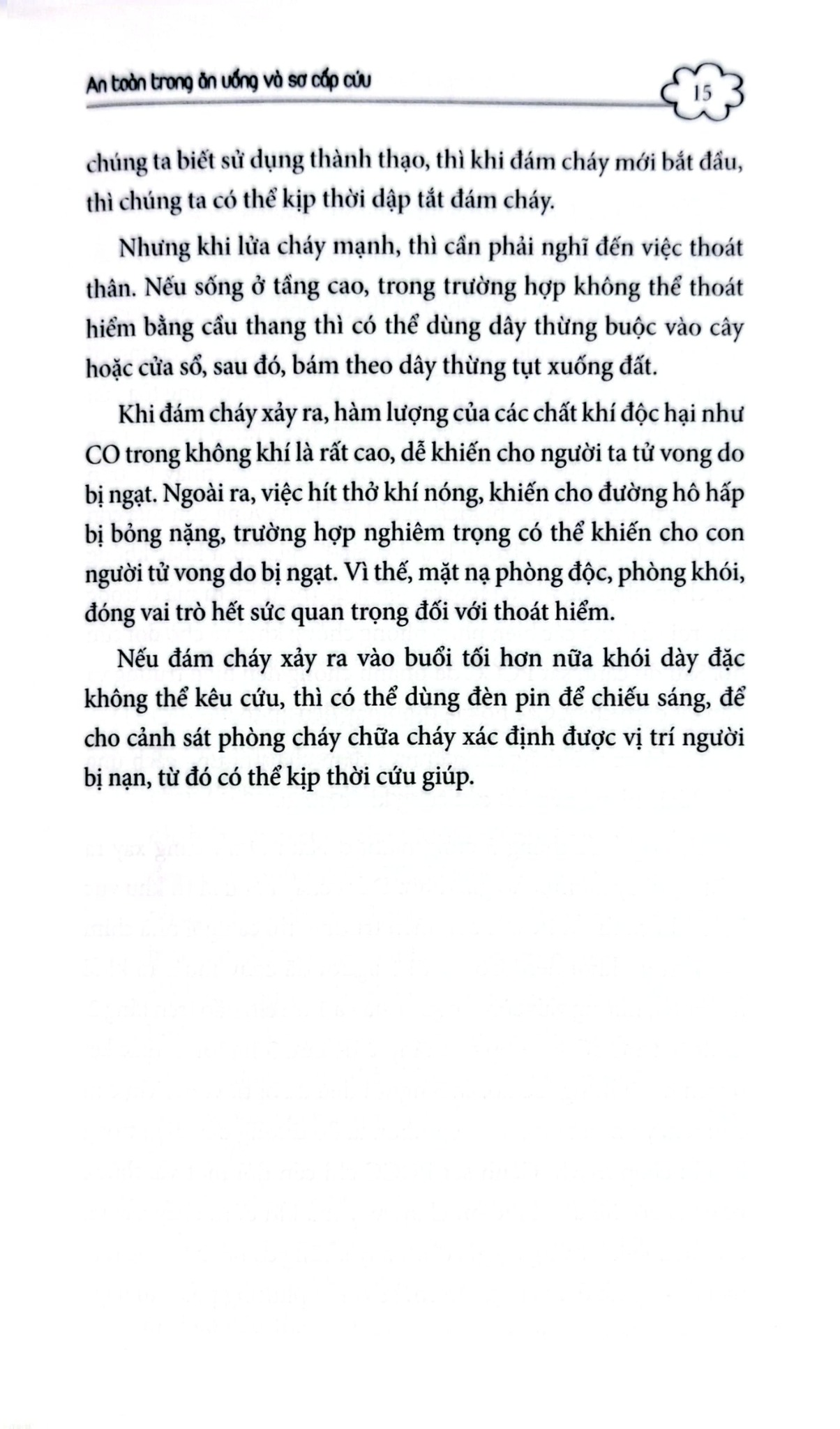 An Toàn Trong Ăn Uống Và Sơ Cấp Cứu - Trần Giang Sơn