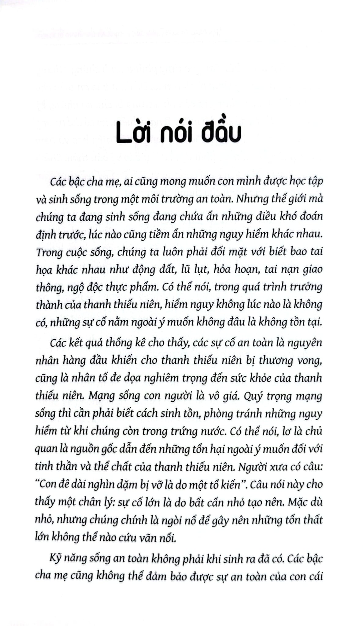 An Toàn Trong Ăn Uống Và Sơ Cấp Cứu - Trần Giang Sơn