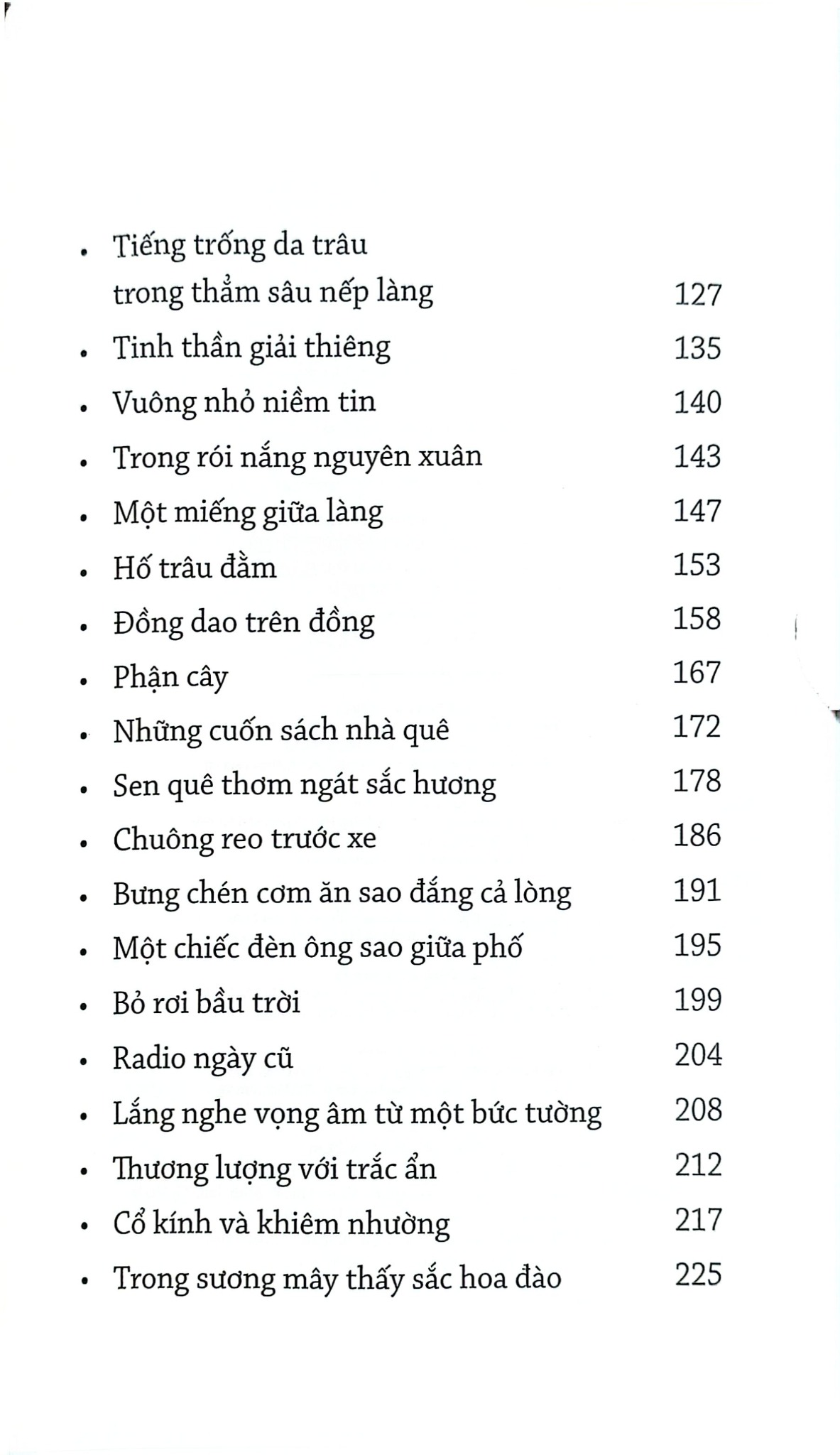 Ngũ Sắc Vạn Hoa -  
Hoàng Công Danh