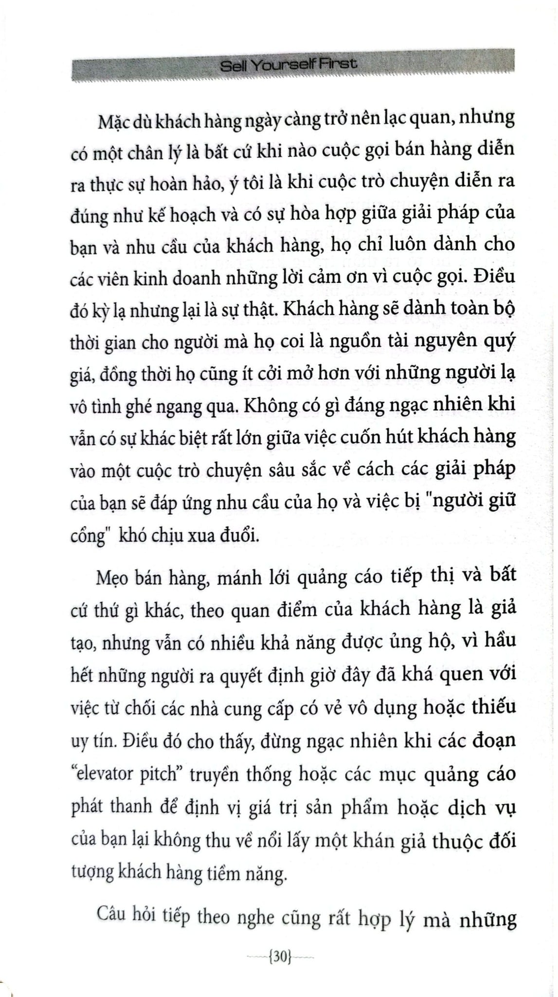 Combo 4 Quyển: Đọc Vị Hành Vi Khách Hàng Để Khách Thấy Là Chốt (25 Thiên Hướng Hành Vi + Thao Túng Tâm Lý Khách + Người Bán Hàng Giỏi Phải "Bán Mình" Trước + Để Trở Thành Người Bán Hàng Giỏi Nhất Thế Giới) - Nhiều Tác Giả