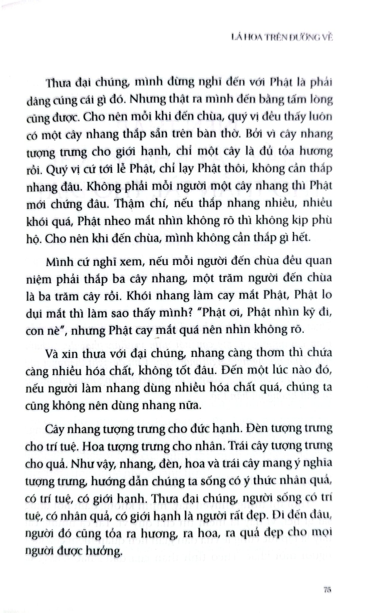 Lá Hoa Trên Đường Về - Tặng Kèm Bookmark Lá Bồ Đề Random 1 Trong 3 Mẫu + Bookmark + Postcard