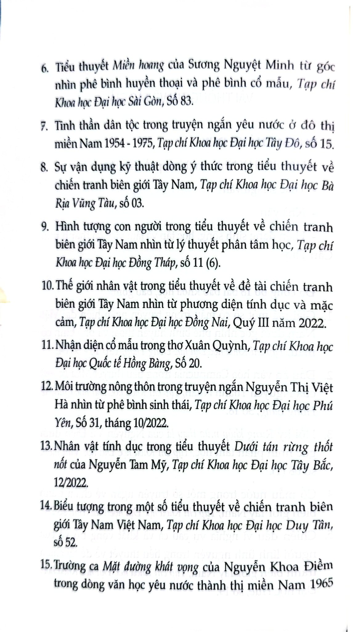 Lật Những Mảnh Ghép Văn Chương - Phạm Khánh Duy