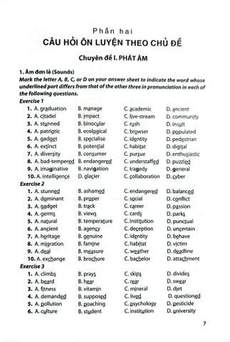  Ôn Luyện Trắc Nghiệm Thi Tốt Nghiệp Trung Học Phổ Thông Môn Tiếng Anh - ThS. Cao Thị Thu Giang 