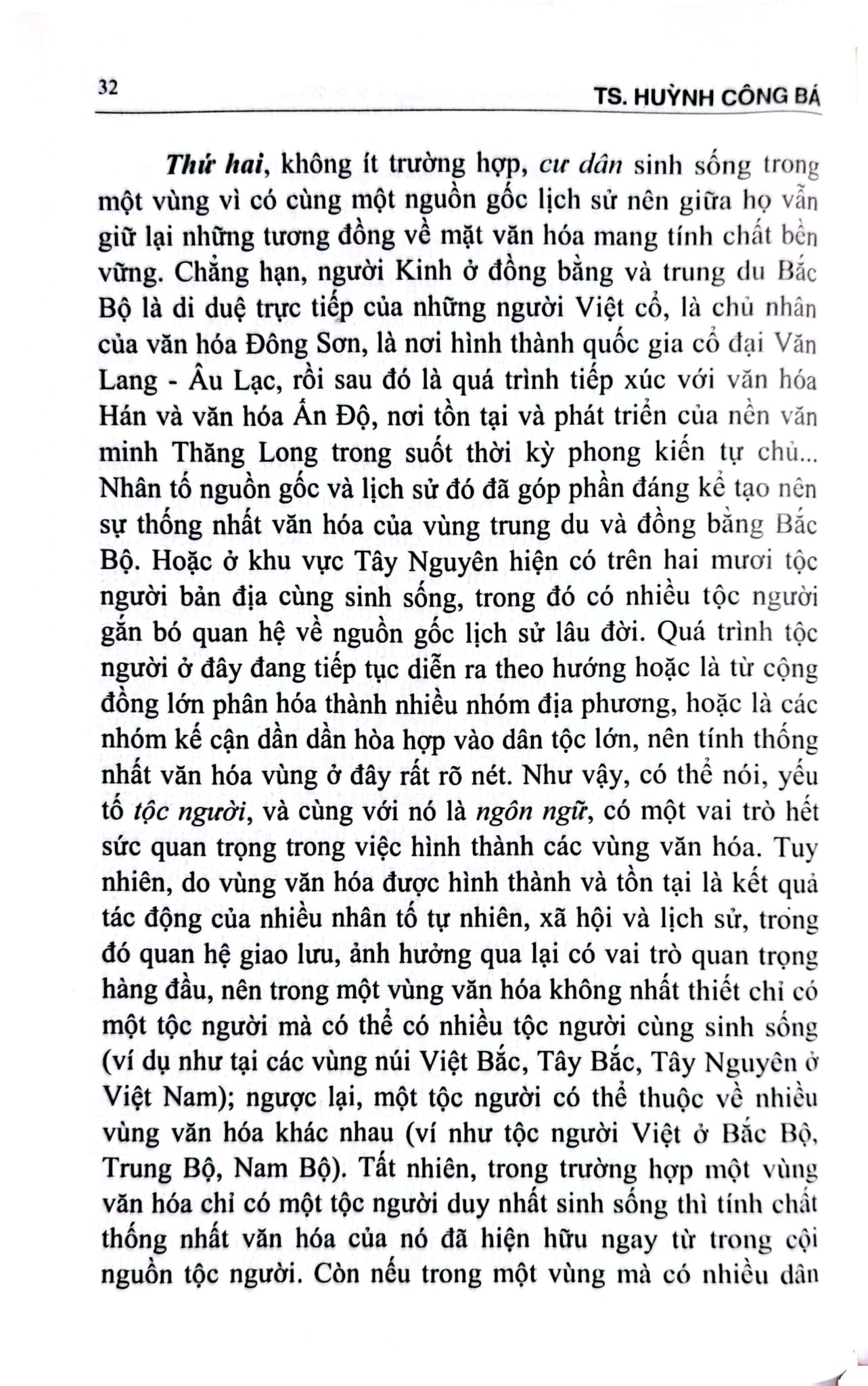Đặc Trưng Và Sắc Thái Văn Hóa Vùng - Tiểu Vùng Ở Việt Nam - TS. Huỳnh Công Bá
