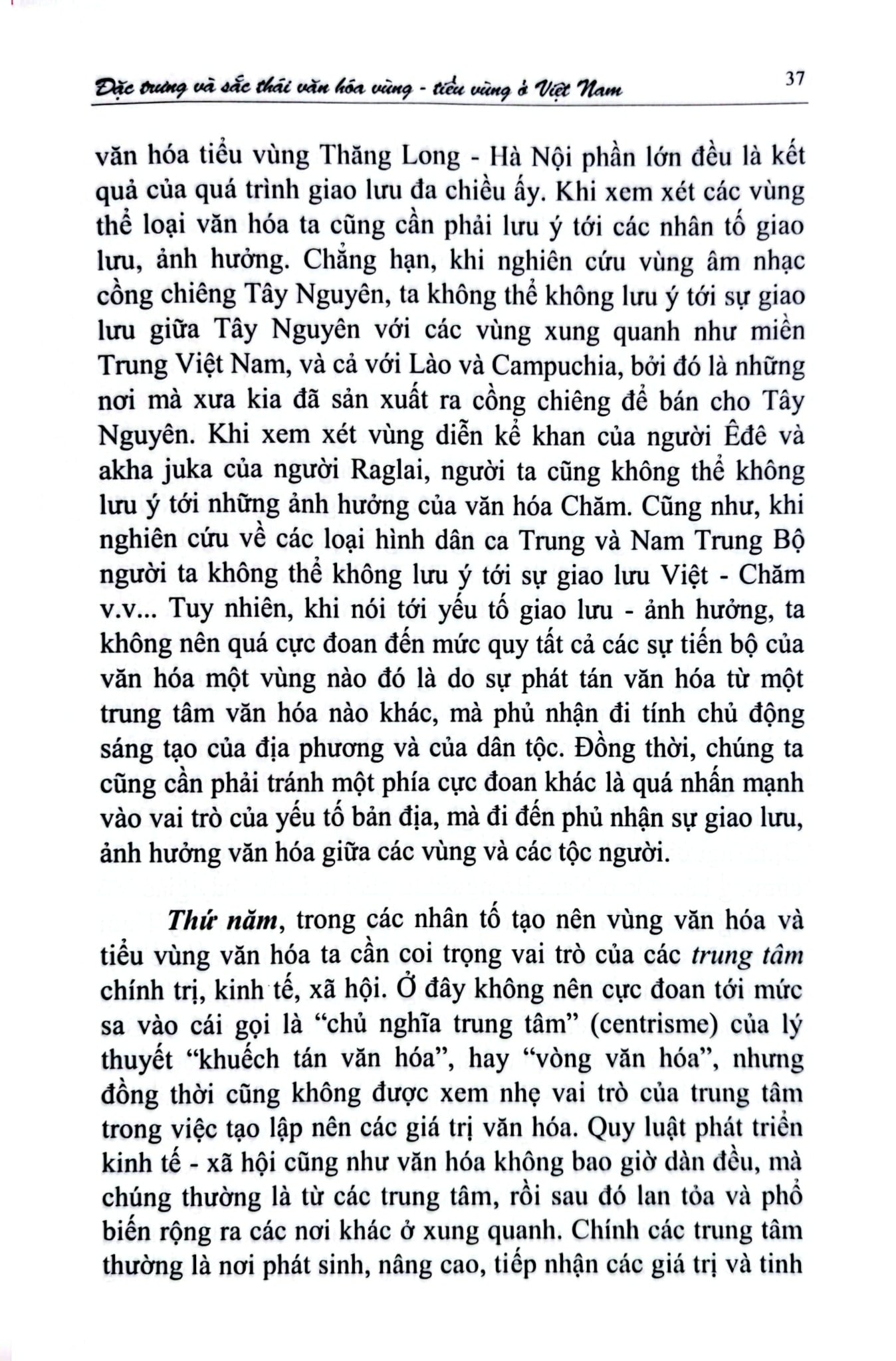 Đặc Trưng Và Sắc Thái Văn Hóa Vùng - Tiểu Vùng Ở Việt Nam - TS. Huỳnh Công Bá