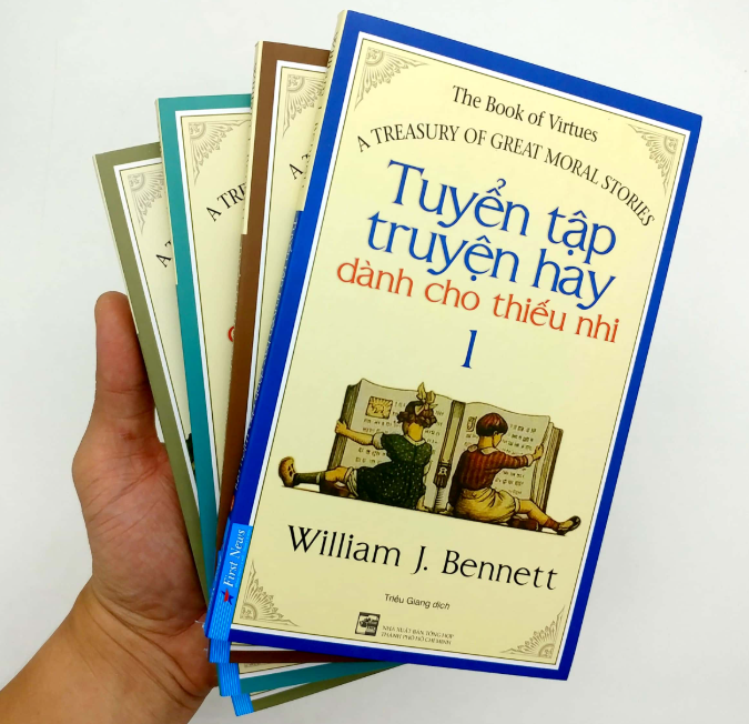 Bộ Sách Tuyển Tập Truyện Hay Dành Cho Thiếu Nhi ( Trọn Bộ 4 Tập ) - William J Bennett