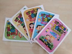 Combo 5 Cuốn Kỹ Năng Sống Giúp Trẻ Phát Triển ( Học Cách Giải Quyết Vấn Đề + Học Cách Tự Thoát Hiểm + Học Cách Giao Tiếp Ứng Xử + Học Cách Tự Bảo Vệ Bản Thân + Học Cách Tự Lập )