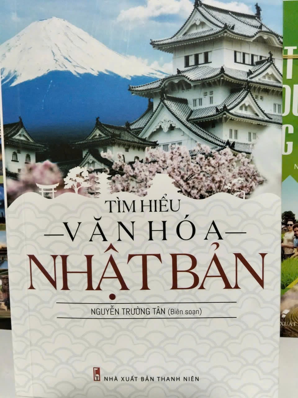 Tìm Hiểu Văn Hóa Nhật Bản - Nguyễn Trường Tân
