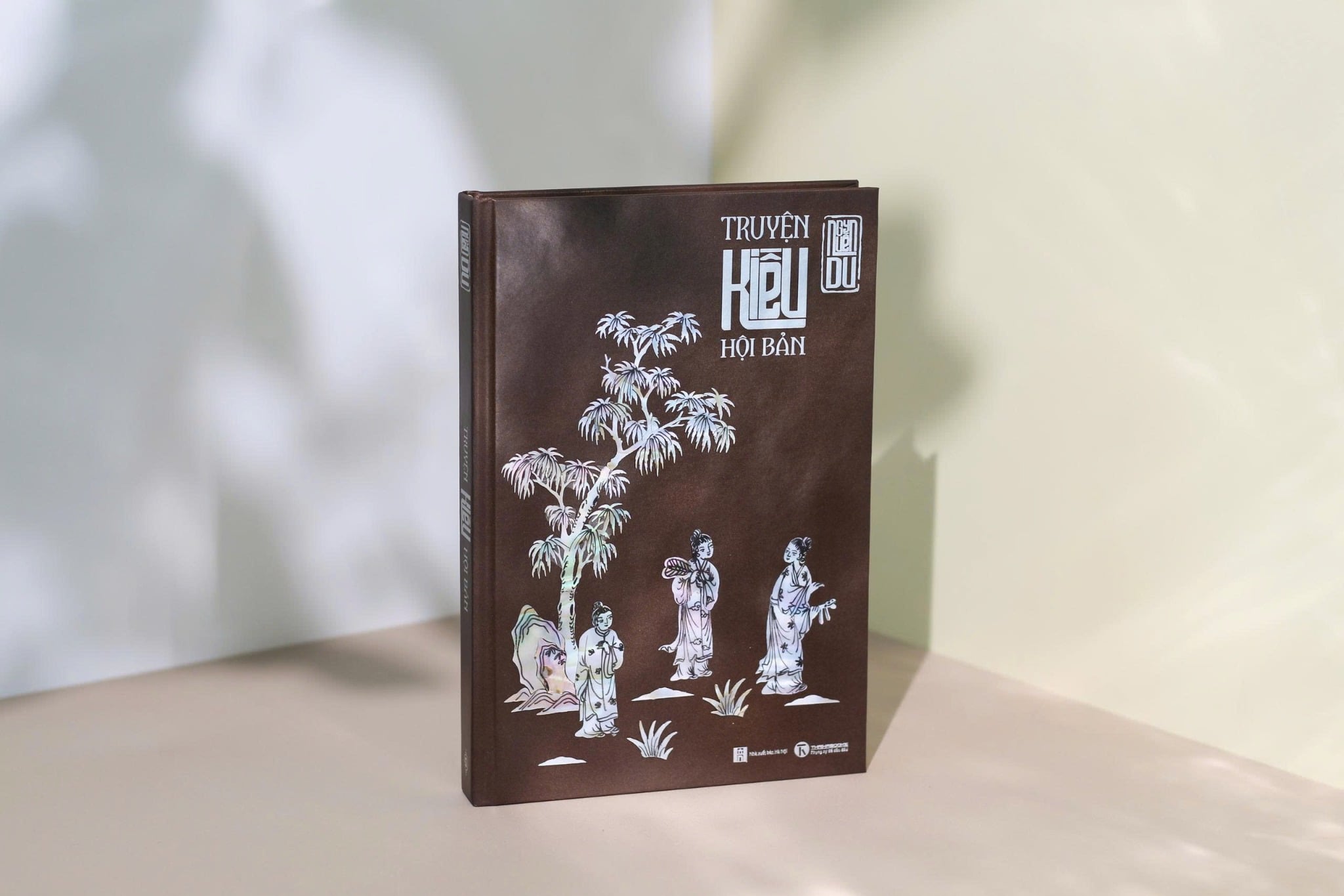 Truyện Kiều Hội Bản (Ấn Bản Khảm Trai) - Bản Nôm Của Hoàng Gia Triều Nguyễn - Nguyễn Du
