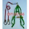 hang-rao-phan-lan-giao-thong