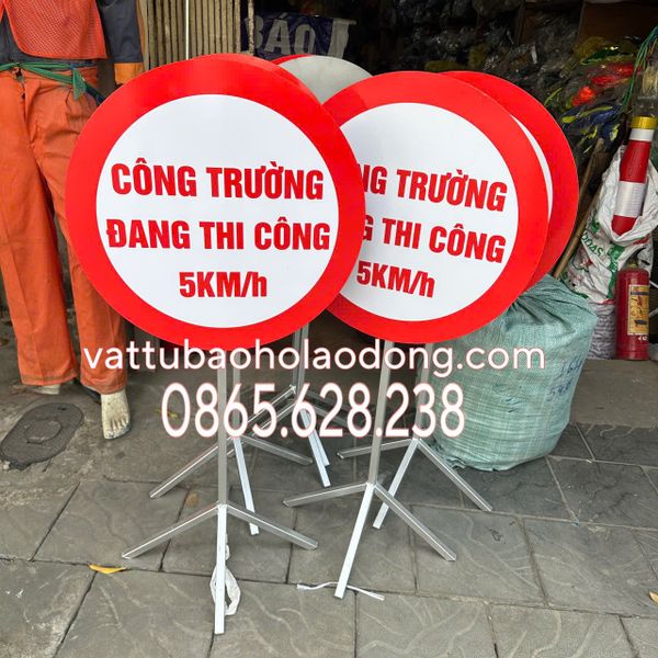 bien-canh-bao-cong-truong