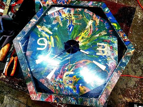 Đồng hồ nhựa tái chế TT2