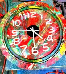 Đồng hồ nhựa tái chế TT2