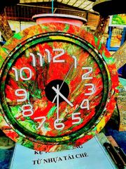 Đồng hồ nhựa tái chế TT2