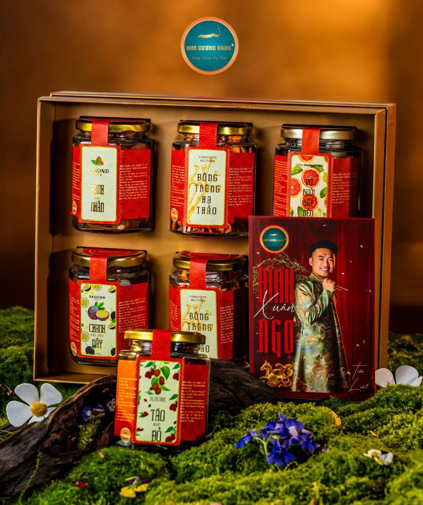 Hộp Quà Tặng Mã Đáo Thành Công | Quà Biếu Doanh Nghiệp Đẳng Cấp 2026 - Kim Cương Vàng