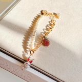  Vòng Tay Swarovski Chinese Zodiac Bracelet Rabbit and carrot, gradient colors, gold-plated tone 5647974 