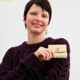  Ví Gập Coach Essential Card Holder Wallet CZ111 