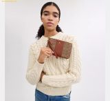  Ví Dài Coach Essential Small Wristlet In Signature Canvas Tan Caramel CI189 