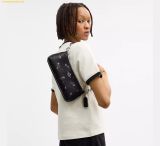  Túi Đeo Vai Coach Charlotte Shoulder Bag With Star Print Black Multi CCL41 