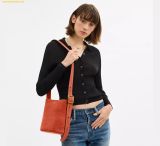  Túi Đeo Vai Coach Bleecker 21 Bucket Bag Russet 