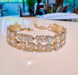  Vòng Tay Swarovski Mesmera bracelet Mixed cuts, White, Gold-tone plated 5743827 