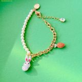  Vòng Tay Swarovski Chinese Zodiac Bracelet Rabbit and carrot, gradient colors, gold-plated tone 5647974 