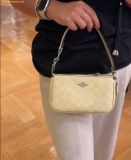  Túi Đeo Vai Coach Nolita 19 In Signature Canvas 