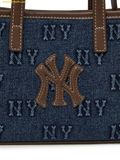  Túi Đeo Chéo MLB Classic Monogram Denim Embossed Mini Crossbody Bag New York Yankees 3ACRDM16N-50INS Indigo 
