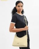  Túi đeo vai Coach Laurel Shoulder Bag 