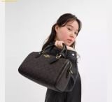  Túi Trống Coach Rowan Satchel Bag In Signature Canvas CV961 Walnut Black 