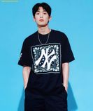  Áo Phông MLB Paisley Big Logo One-Point Short-Sleeve T-Shirt NY (Black) 3ATSI0133-50BKS 
