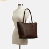  Túi Tote Coach Legacy Pebbled Leather Tote Màu Nâu 