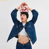  Túi Tote Vuông Coach Cargo Tote Bag 20 With Cherry Print Chalk Multi CZ104 