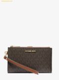  Ví Dài Michael Kors Jet Set Travel Signature Logo Smartphone Wallet Brown 35F8GTVW0B 