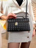  Túi Xách Cốp Cầm Tay JW PEI Thea Top Handle Bag Black 