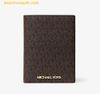  Ví Nam Michael Kors Logo Passport Case and Luggage Tag Gift Set 35H1GGZD8B Nâu Logo 