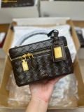  Túi Đeo Chéo JW PEI Cleo Woven Texture Box Shape Top Handle Bag - Dark Brown 