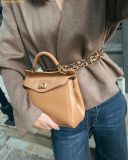  Túi Xách JW PEI Lucia Classic Top Handbag Nâu 