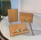  Ví Thẻ Michael Kors Large Reed grained leather card holder Camel 35S3G6RD3L 
